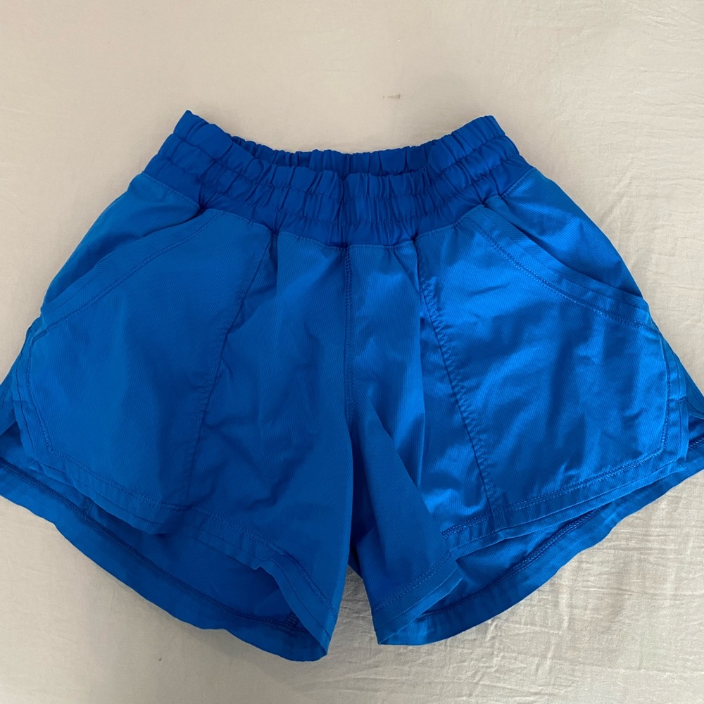lululemon shorts size 2